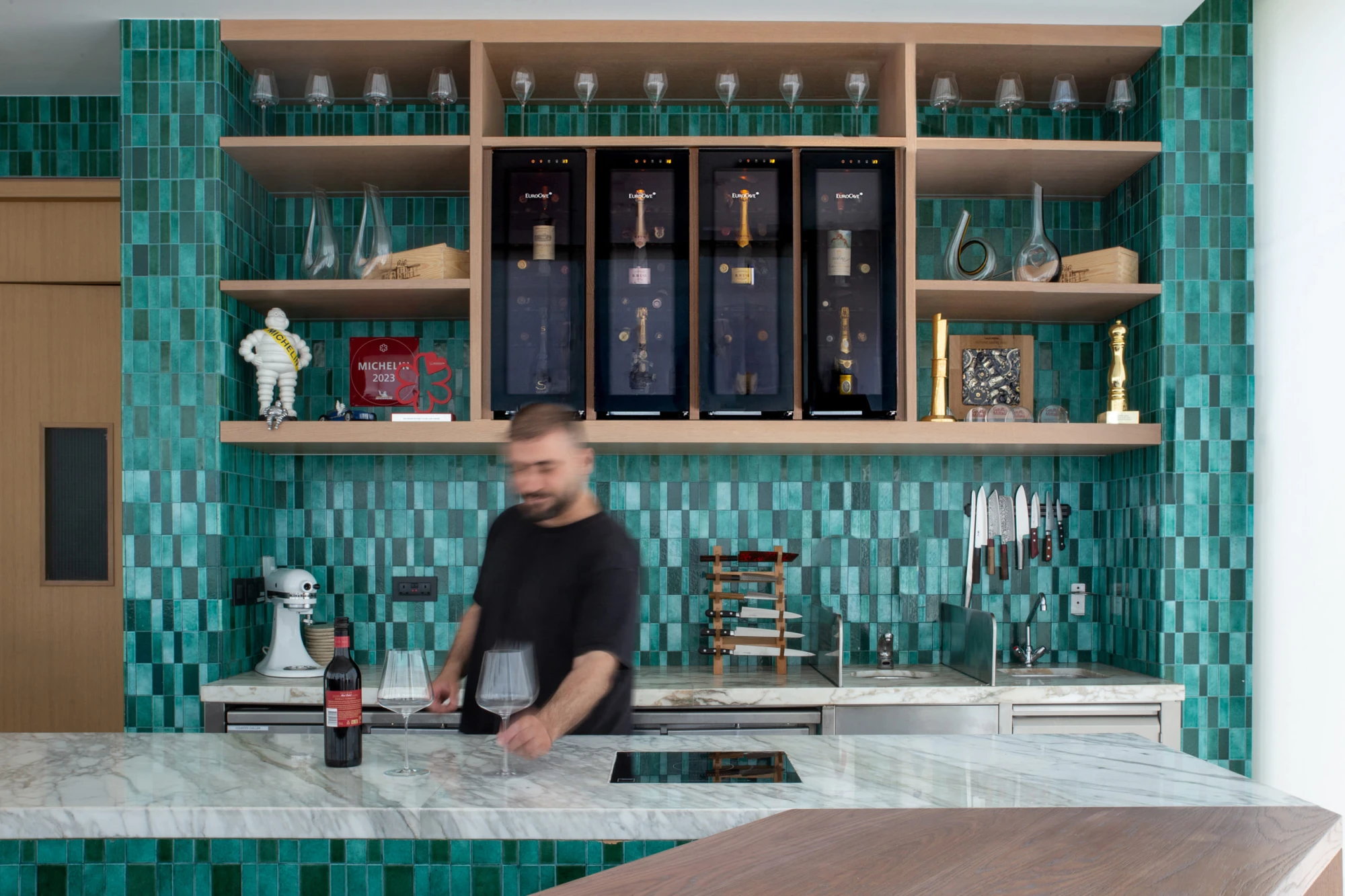 Inspiration Collection / Tête à Tête Collection / Wine Bar Collection - United Arab Emirates