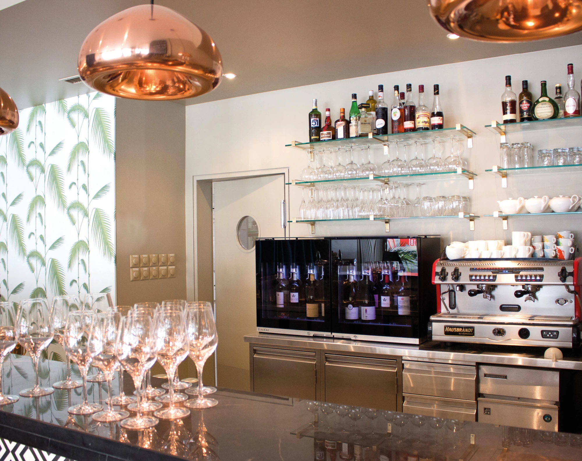 Wine Bar Collection - Switzerland