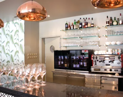 Wine Bar Collection - Switzerland